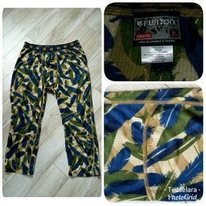 Burton feather shants sz L